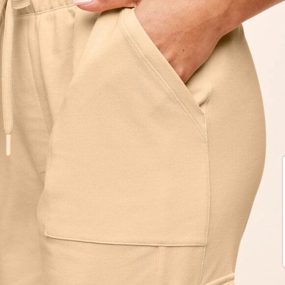 Adore me highwaisted Yellow joggers - Picture 2 of 4